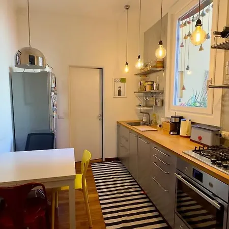 Stylish Next To Moscova * Milano